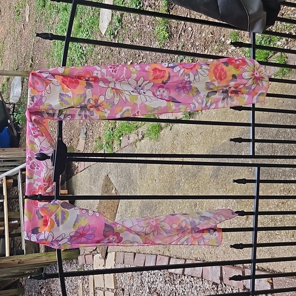 VINTAGE Simi-sheer Floral Retro Scarf/headBand - Picture 7 of 7